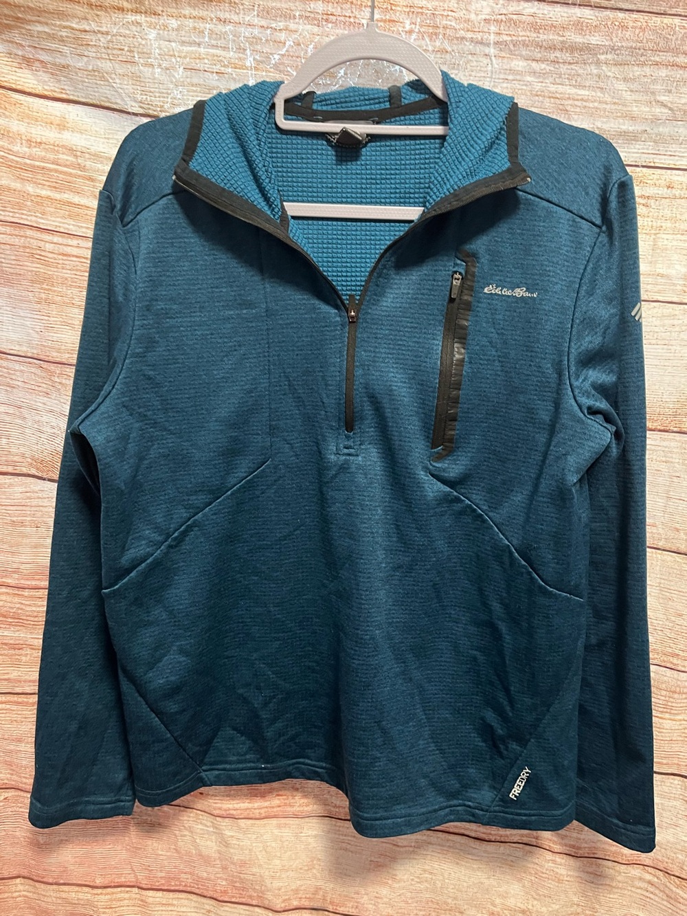 Eddie Bauer half zip hooded sweatshirt-men’s medium